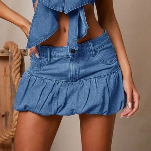 Medium wash minimalist denim Jean Mini skirt - Picture 5 of 6